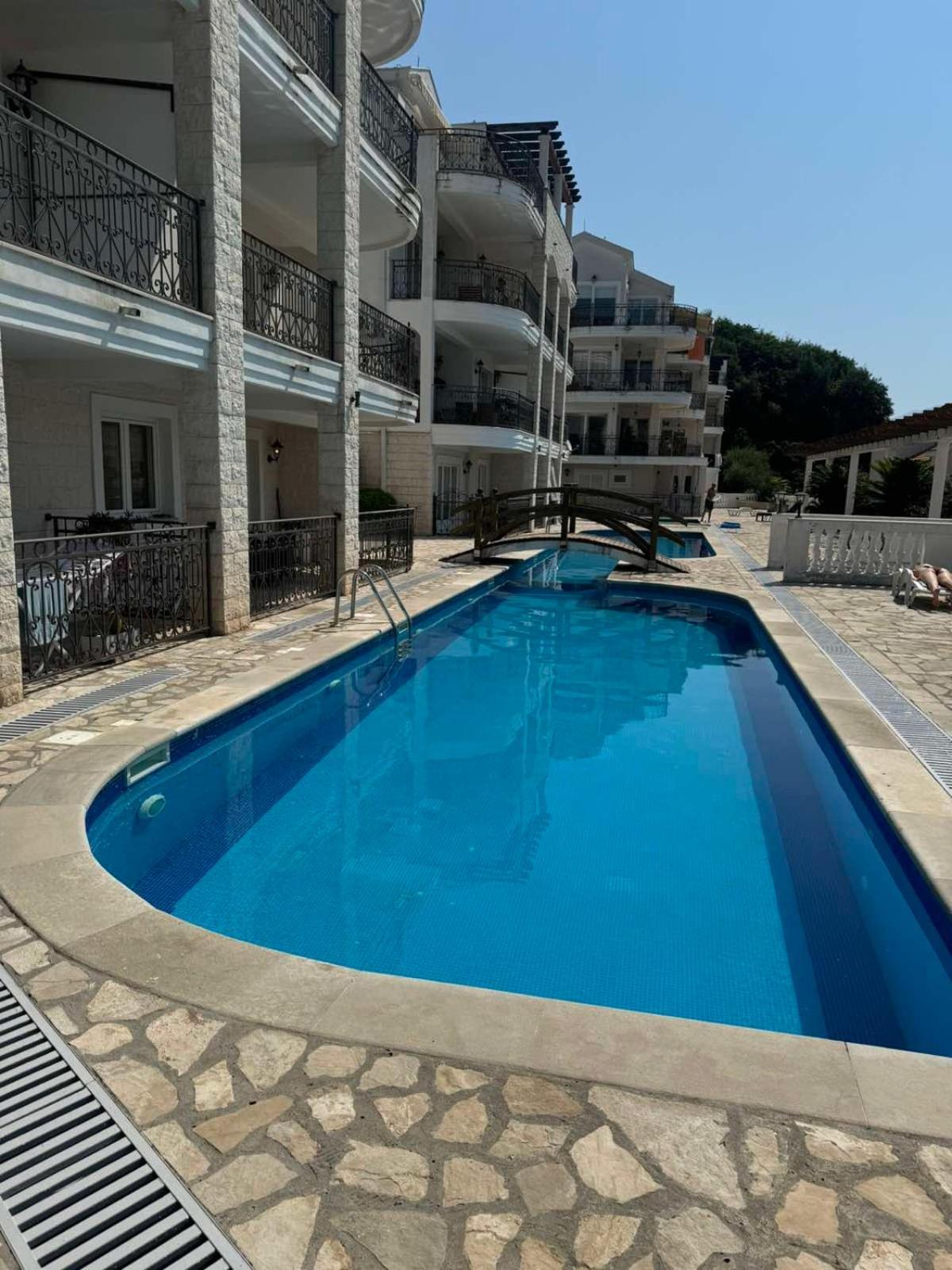 Apartman Anna Denovici Херцег Нови Екстериор снимка