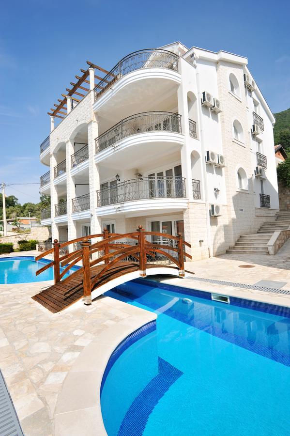 Apartman Anna Denovici Херцег Нови Екстериор снимка